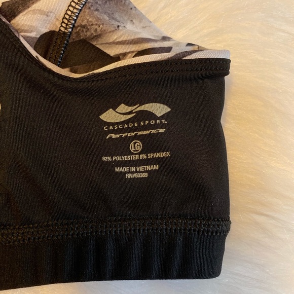 Cascade Sport Sports Bra Womens Size Large Gray White‎ Floral Wireless Strappy - Picture 6 of 6